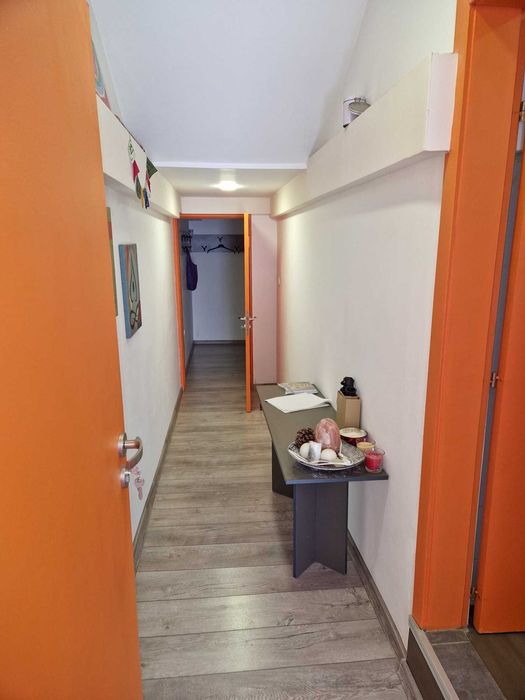 Продава се Магазин в Плевен, Идеален център - 125 кв.м за 1280 €/кв.м - Снимка #5