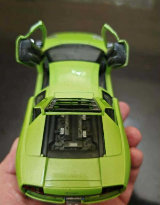 Macheta Lamborghini Murcielago, scara 1:24, Maisto