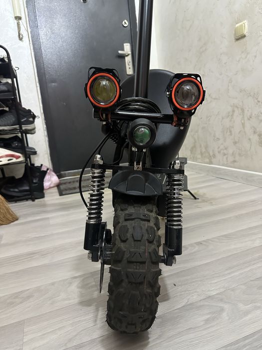 Срочно Самокат Кугвей М5 про