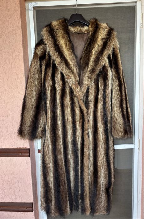 Palton vintage din blanǎ naturalǎ de raton