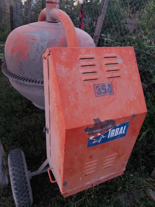 Betoniera 360 l impecabila