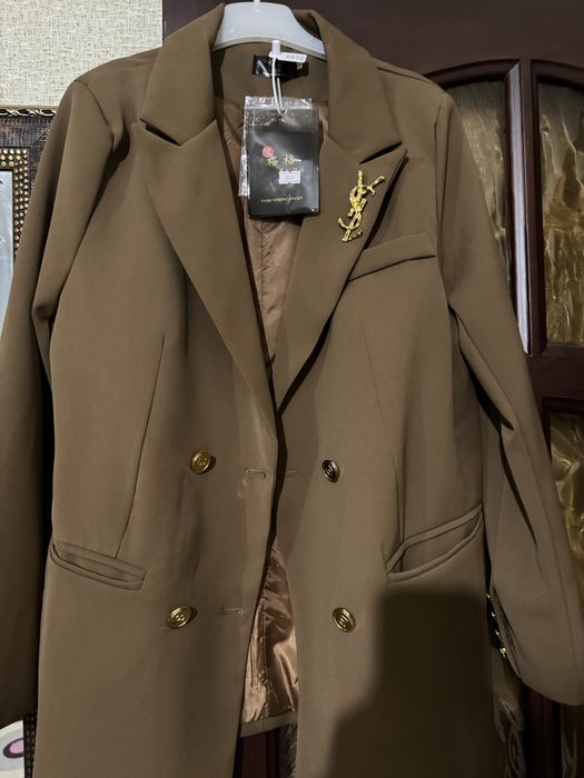 Продам Платья и Пиджаки