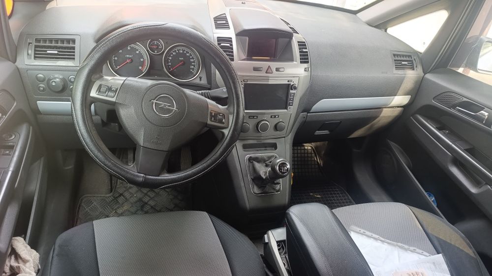 OPEL Zafira 2005