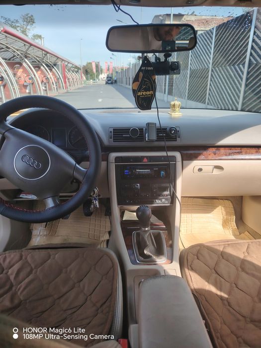 Vând Audi A4 B6 AVF