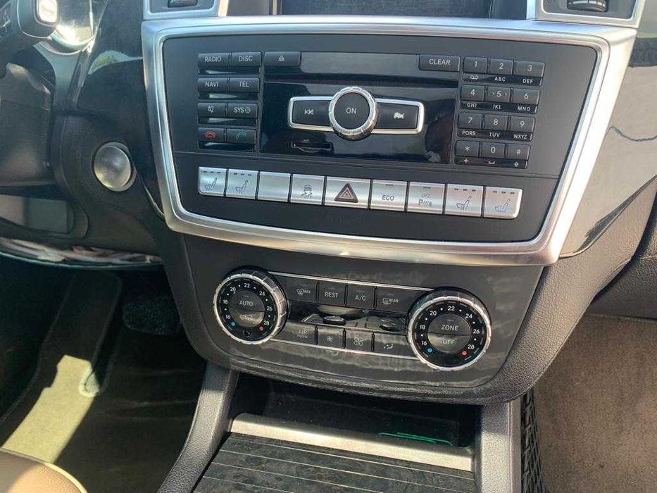 Dezmembrez mercedes GL x166 gl 350 cdi euro 6/GL 350/gl 400/
