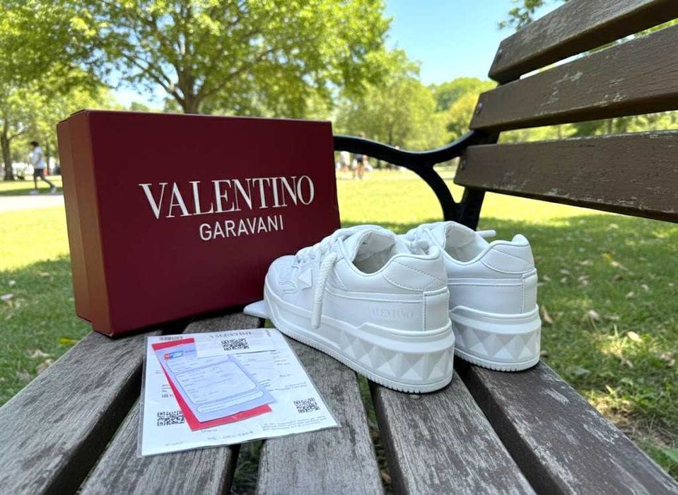 Adidasi Valentino Garavani Alb - Produs Full box Premium