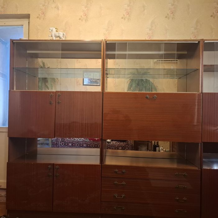 Продам стенку производство Белоруссия.