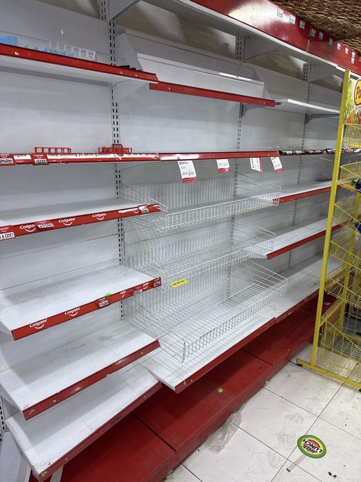 Xolati zo'r ishlab turgan magazindan