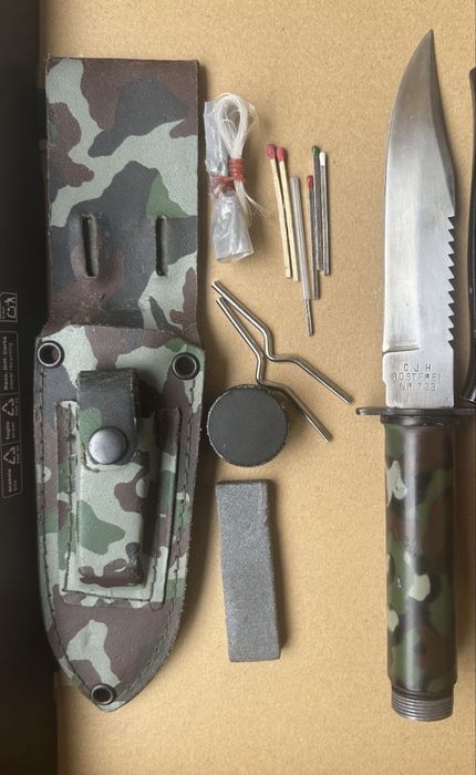 Cutit vanatoare, buschraft, supravietuire,  camping.