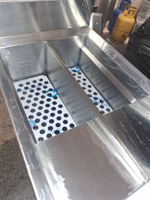 Фритюрник НОВ професионален на газ BLUESEAL