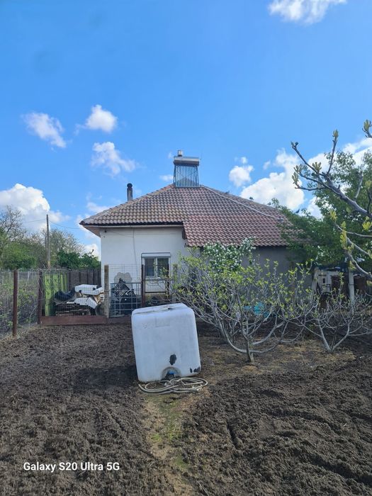 Casa de vanzare sat Puturi judet Dolj pret 75.000  euro