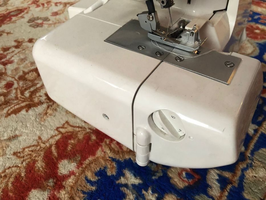 Продается оверлок