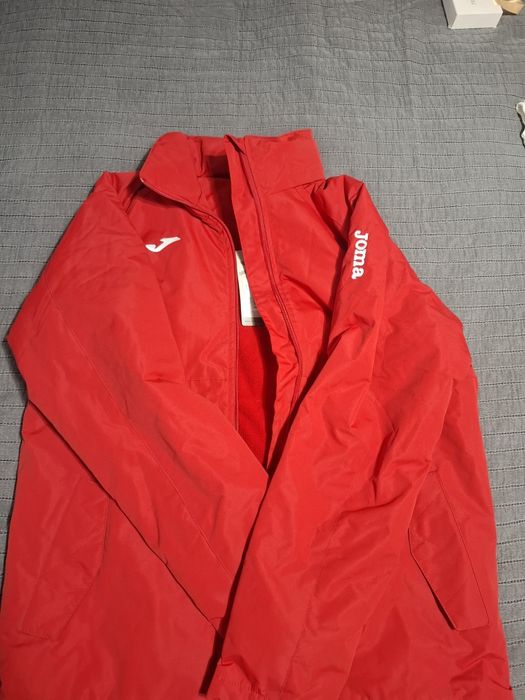 Чисто ново зимно яке Joma