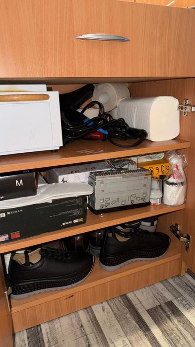 Продается прихожая.