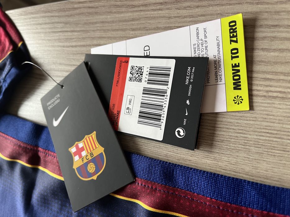 Оригинални екипи Liverpool, Barcelona, PSG и др.