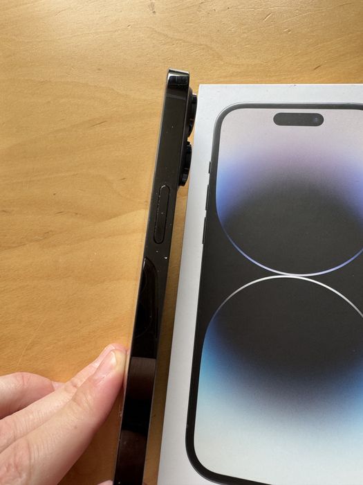 IPhone 14 pro 128 gb space black