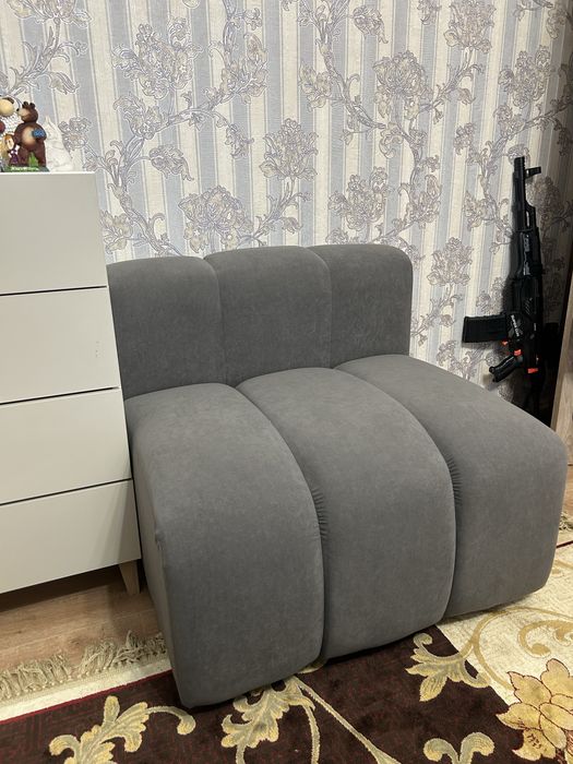 Продам кресло новое