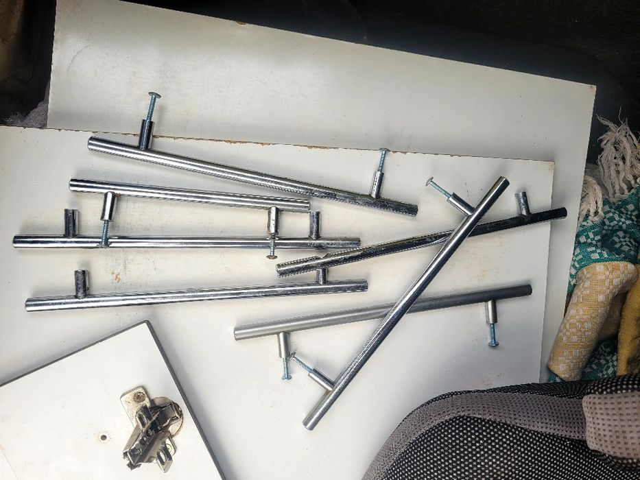 Продам мебельные ручки