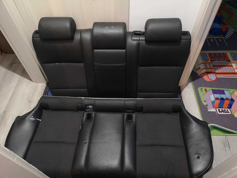 Задни седалки за бмв е39 алкантар
