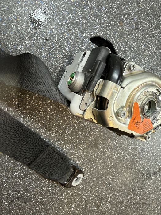 Bmw G42 G87 M2 240i колан преден ляв