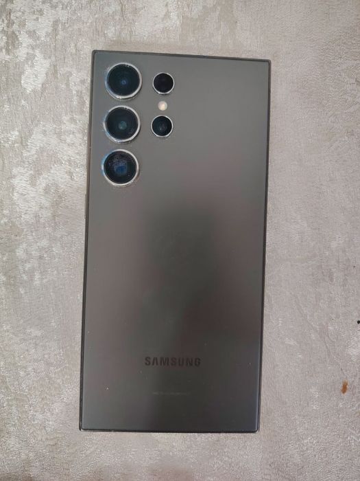 Samsung S 24 ultra 12/256