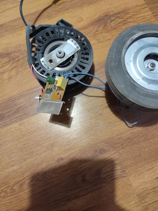 Продавам мотор за прахосмукачка