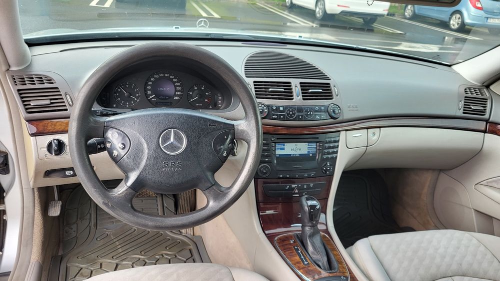 Vand Mercedes E220