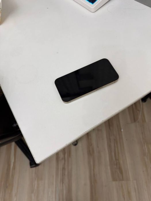 IPhone 14 pro макс