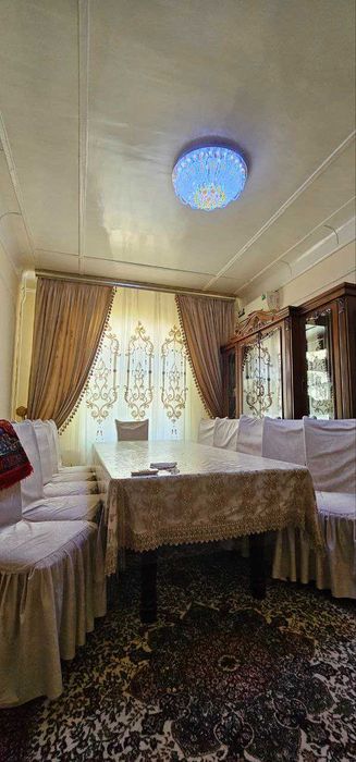 Чилонзор\Наккошлик махаллада\Яхши уй сотилади\