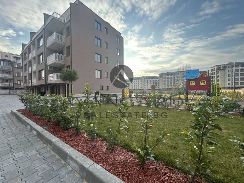 Продава се Тристаен апартамент в Пловдив, Остромила - 118 кв.м за 1865 €/кв.м - Снимка #16