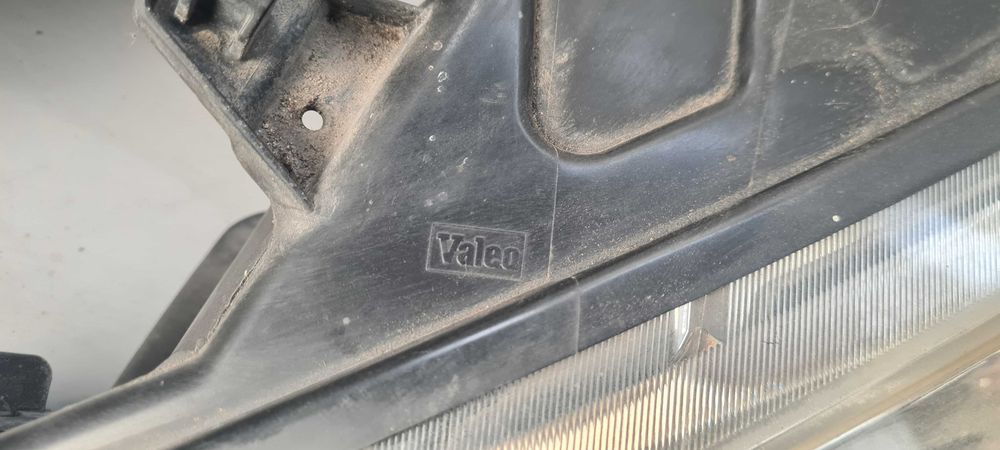 Фарове Peugeot 1007 2005г.