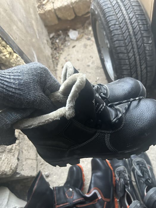 5 пар обуви 44 размера за 40 тыс