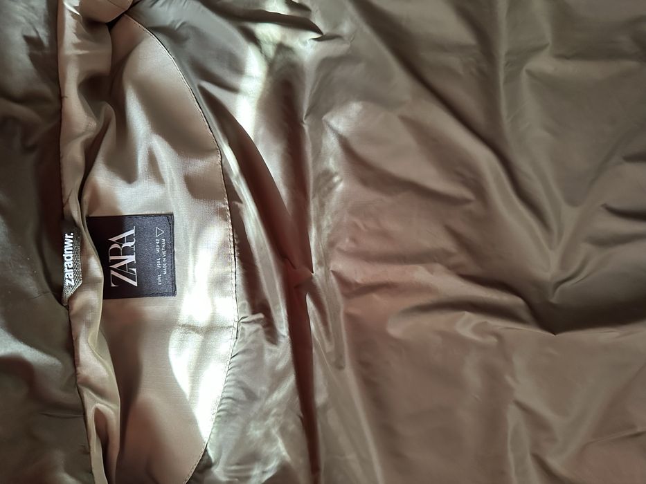 Продам безрукавку zara