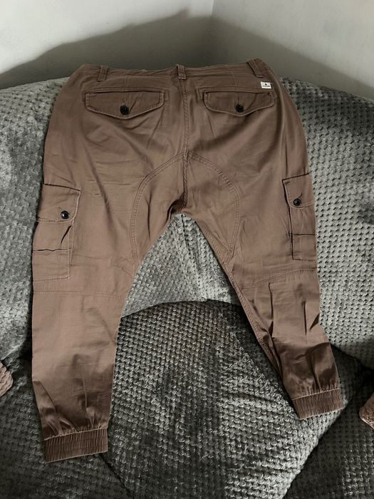 Pantaloni Jack Jones noi fără etichetă