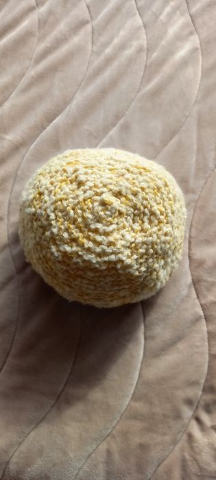 Дамски и детски шапки + комплекти