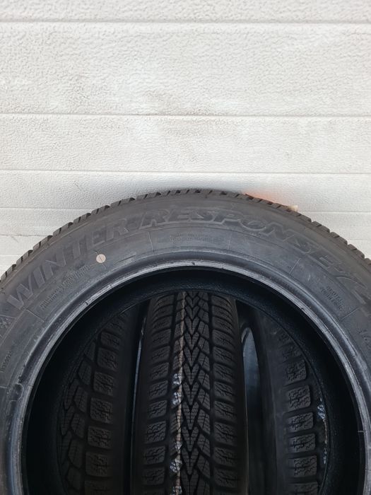 Нови зимни гуми 4 броя DUNLOP WinterResponse2 165 70 R14