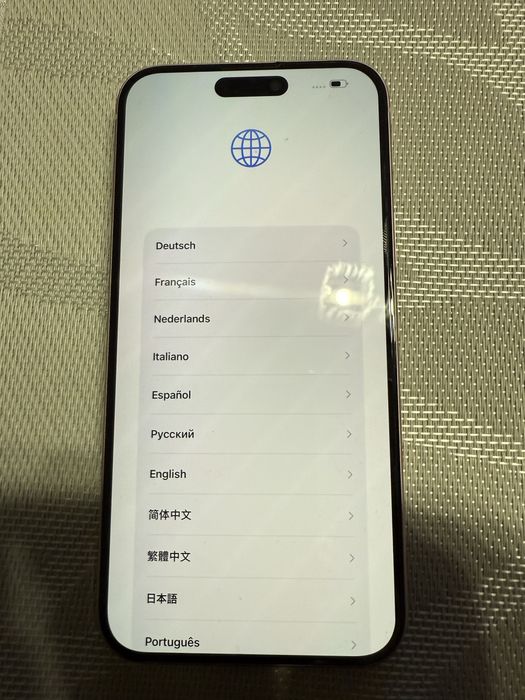 Перфектен Iphone 15 plus