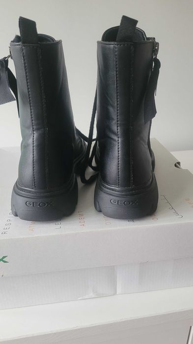 Детски боти естесвена кожа Geox