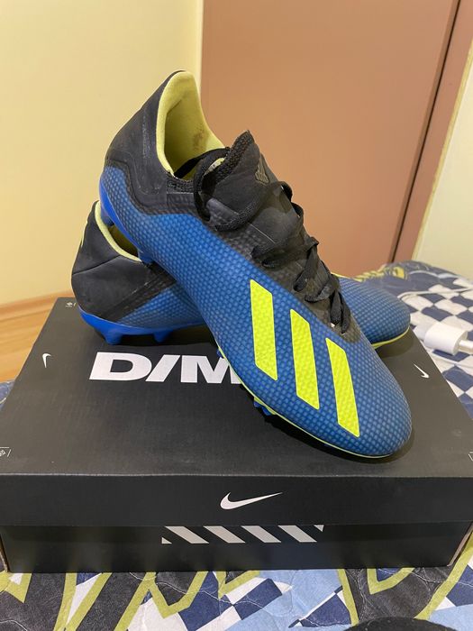 Бутонки adidas, използвано