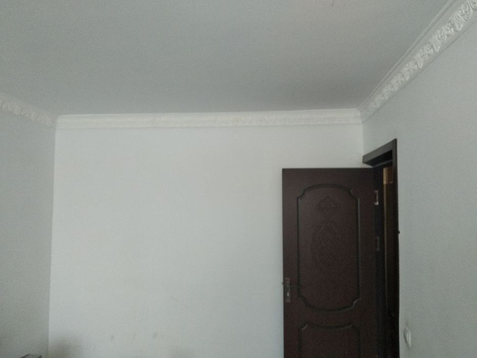 Uy sotiladi 3 xonali