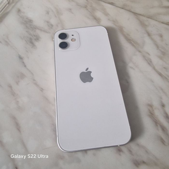 Iphone 12 перфектен