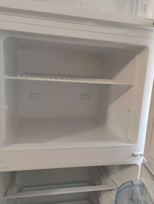 хладилник BECO ЗАПАЗЕН