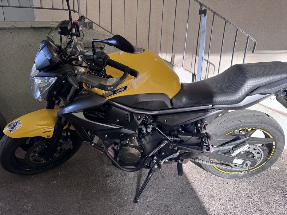 Yamaha XJ6N ABS Categoria A