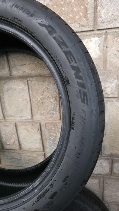 Vand 4 cauciucuri Noi de vara 255 45 R19 Falken dot 2026