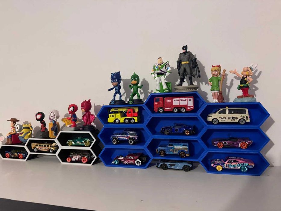 Garaj modular pentru mașinuțe pentru colecționari mari și mici!