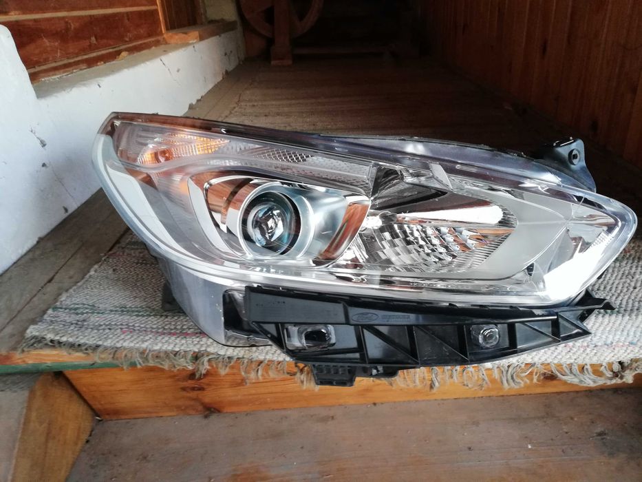 Фар Ford S-Max Ford Galaxy десен/Фар Форд Галакси Форд С-макс Оригинал