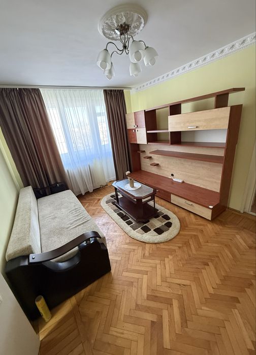 Ofer spre inchiriere, apartament cu 3 camere, zona farfuria
