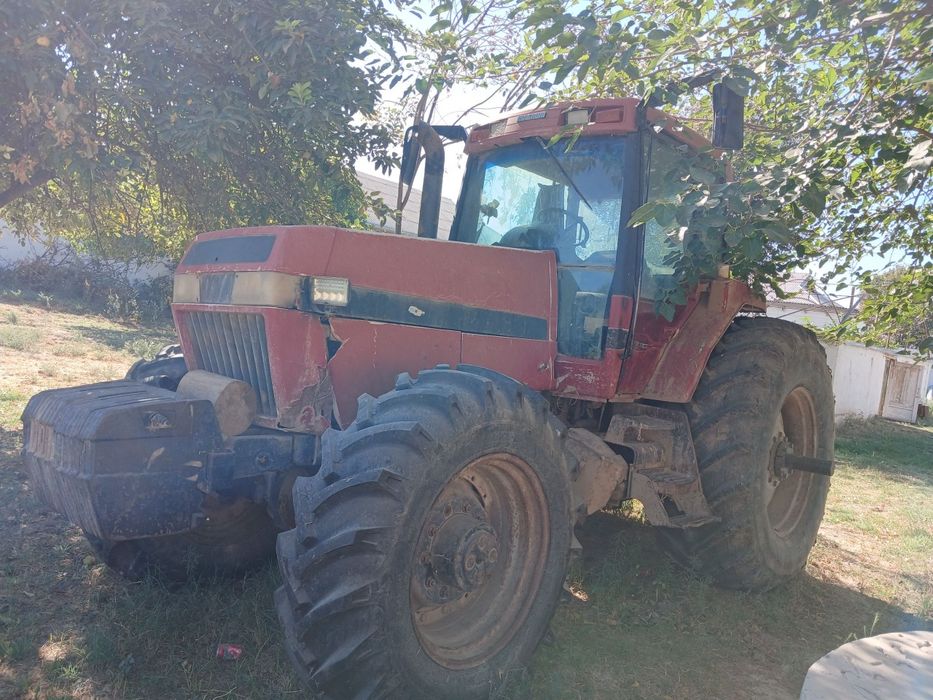 Magnum      8940