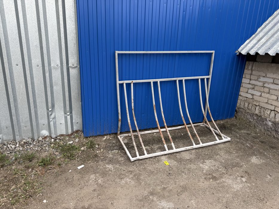 Велосипедная парковка б/у