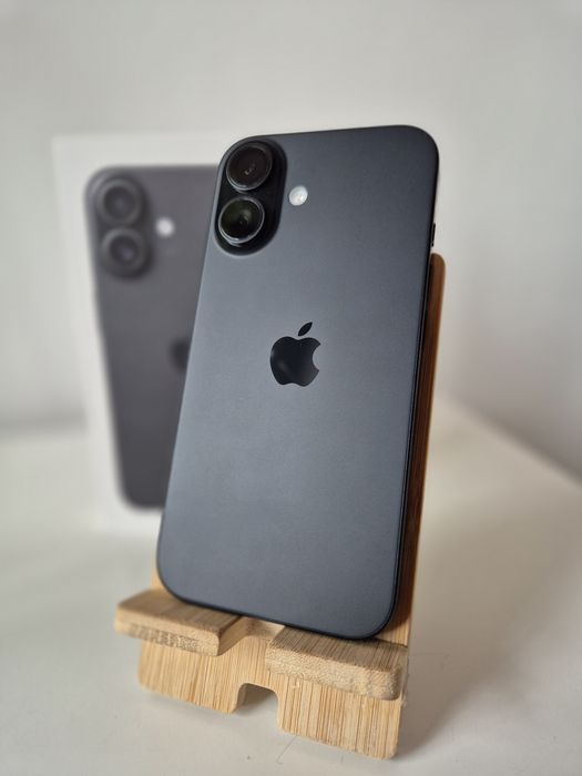 iPhone 16 256GB Full Box, neverlocked cu incarcator 30w